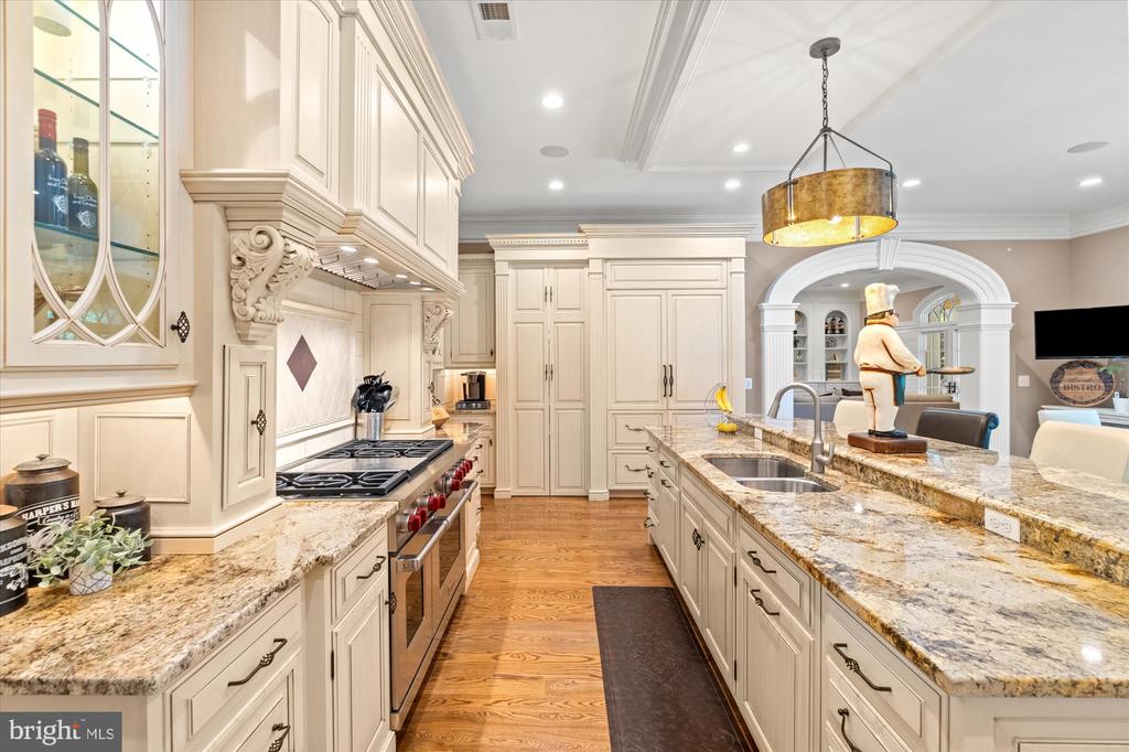 3109 WHIMBRELL COURT