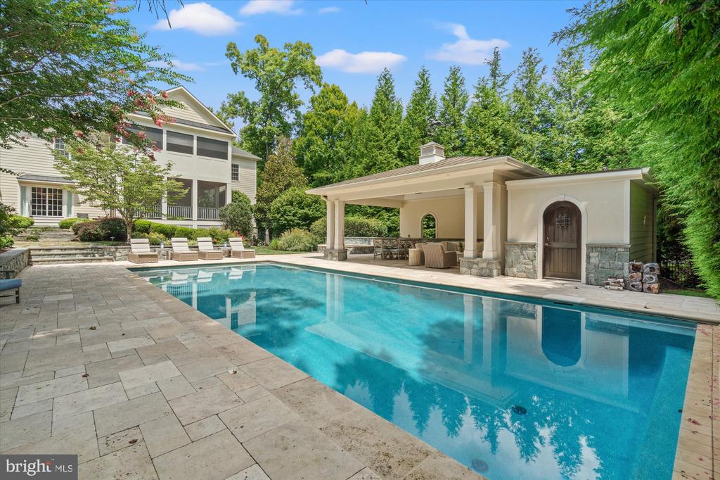 3109 WHIMBRELL COURT