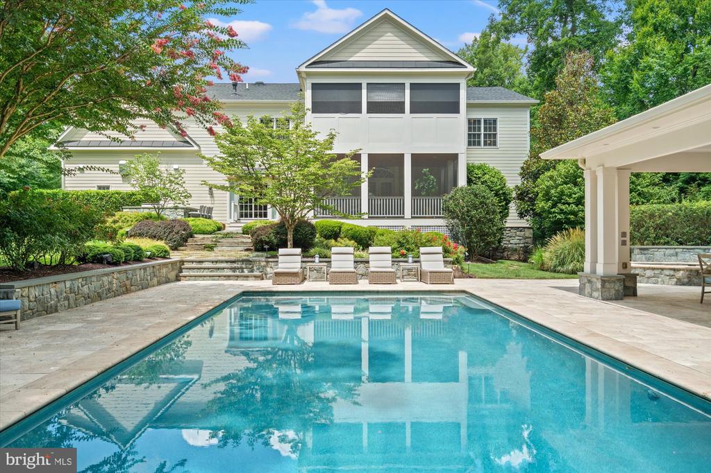 3109 WHIMBRELL COURT