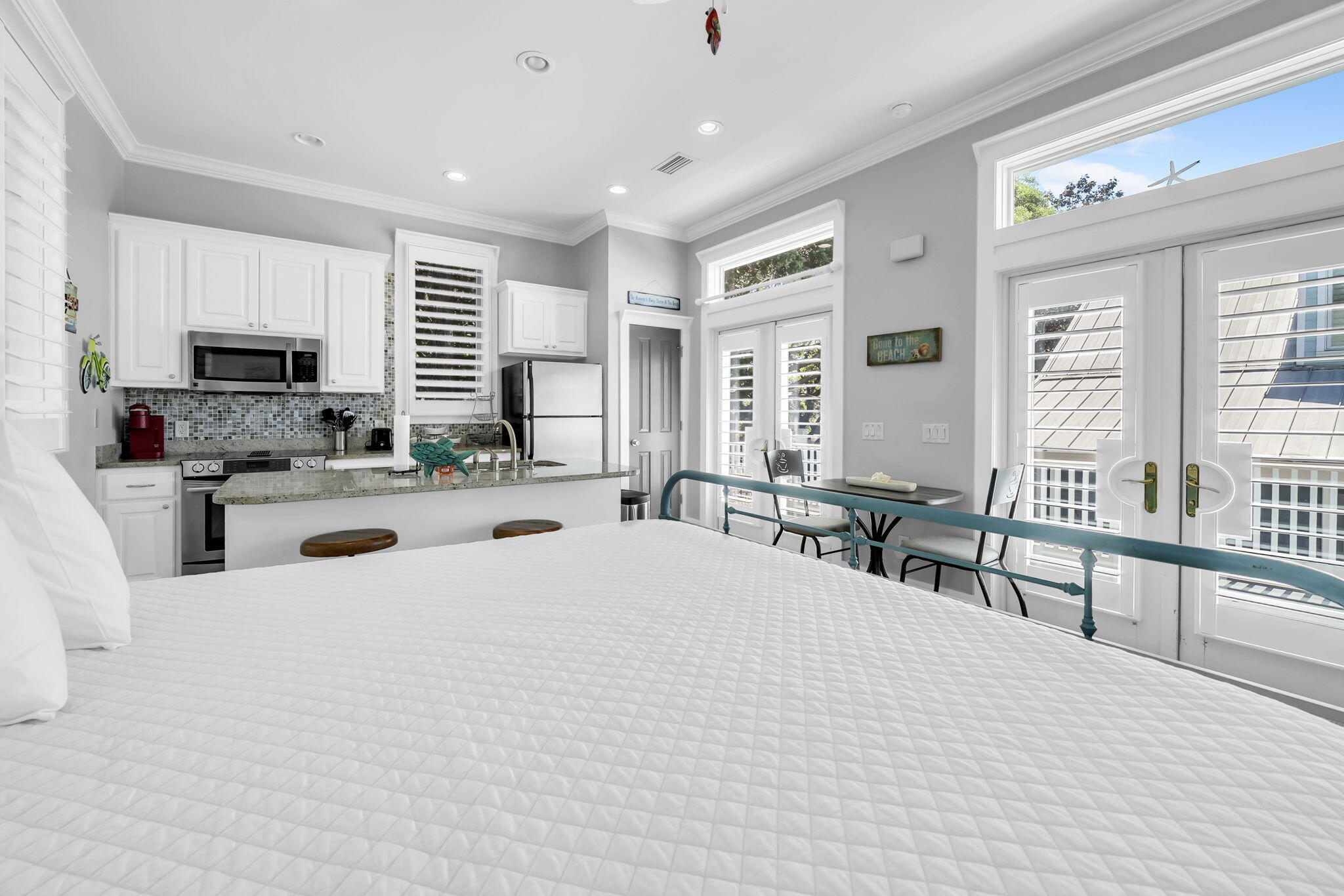 100 Parkshore Drive