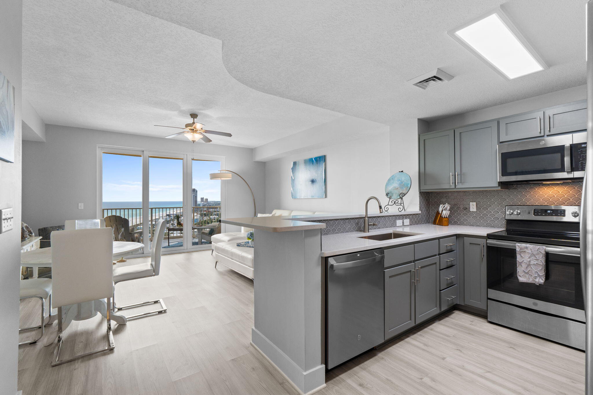 15928 Front Beach Road # 31610