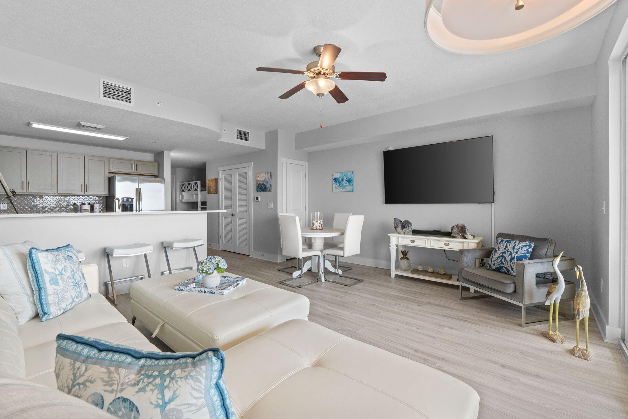 15928 Front Beach Road # 31610