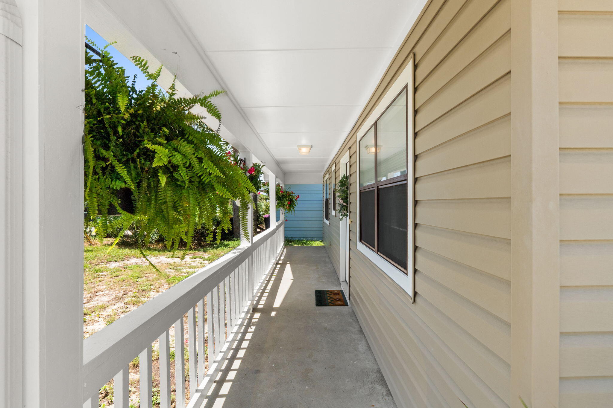 619 W Gulf Boulevard