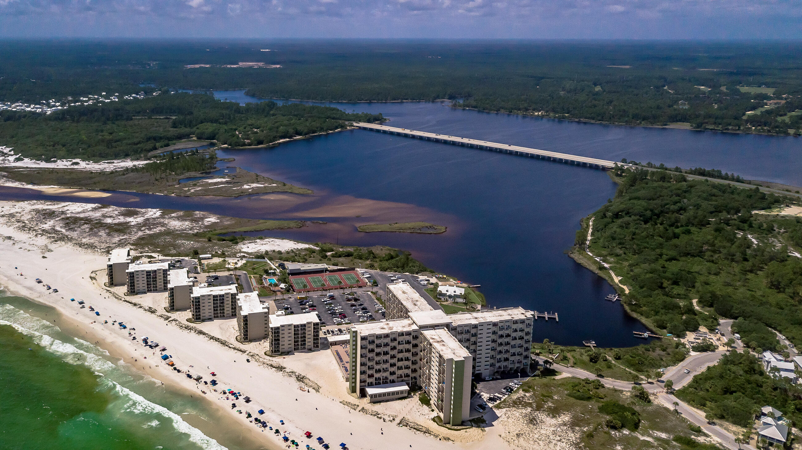 23223 Front Beach Road, 933