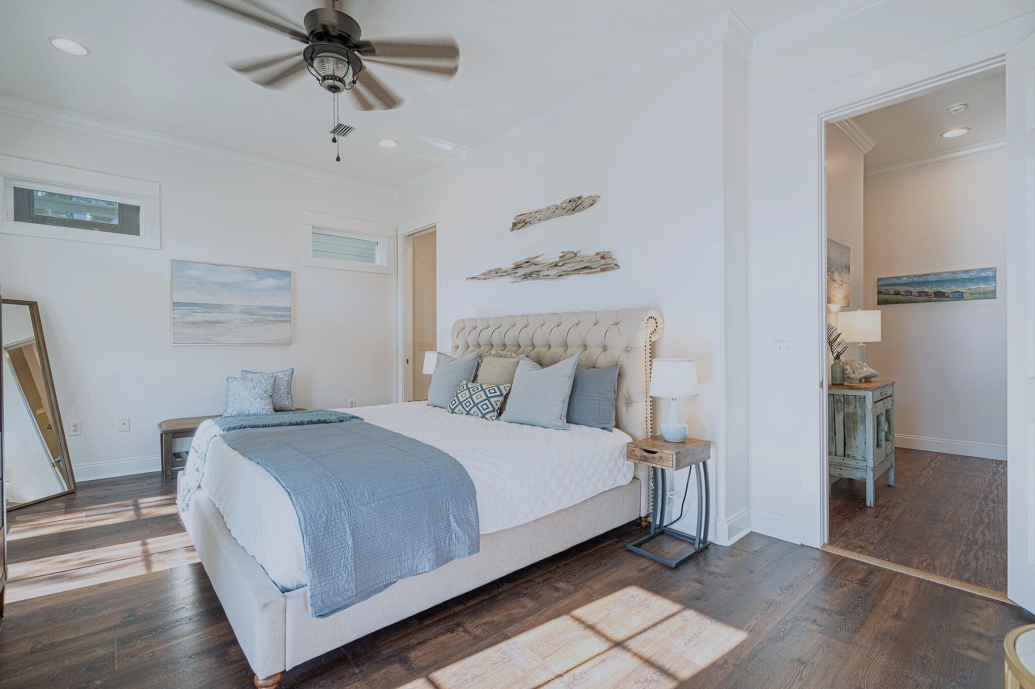 192 E Blue Crab Loop