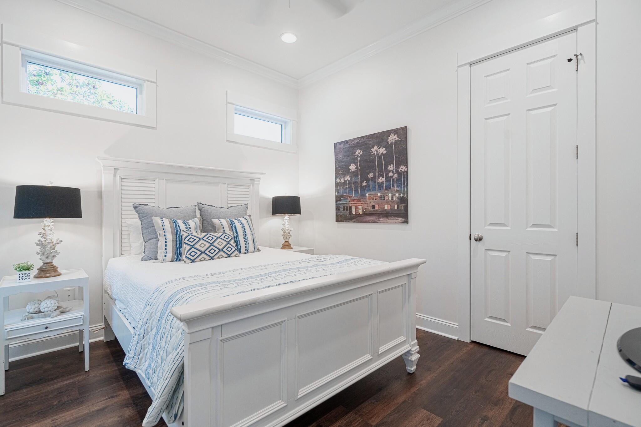 192 E Blue Crab Loop