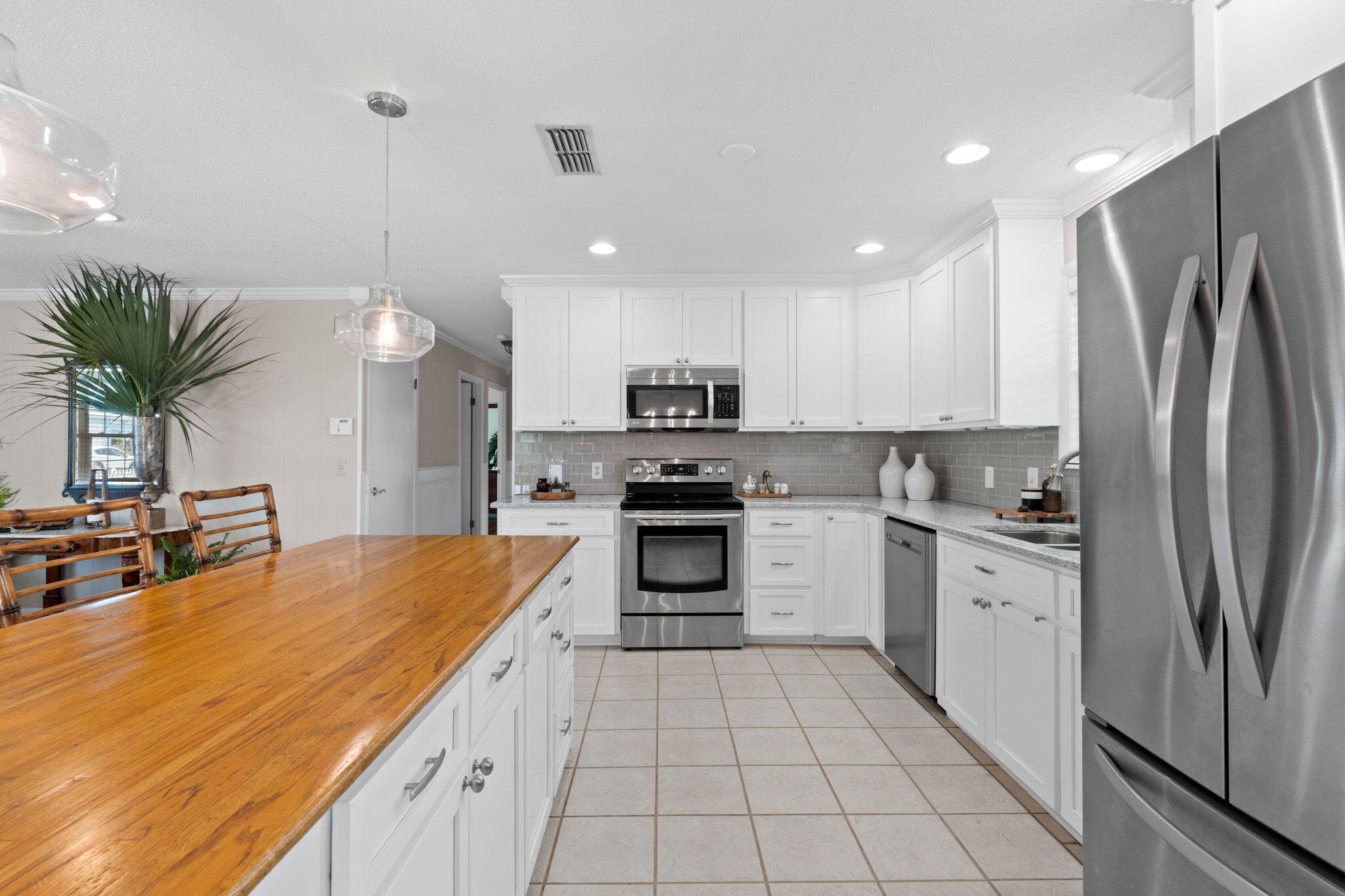 122 Monterey Avenue