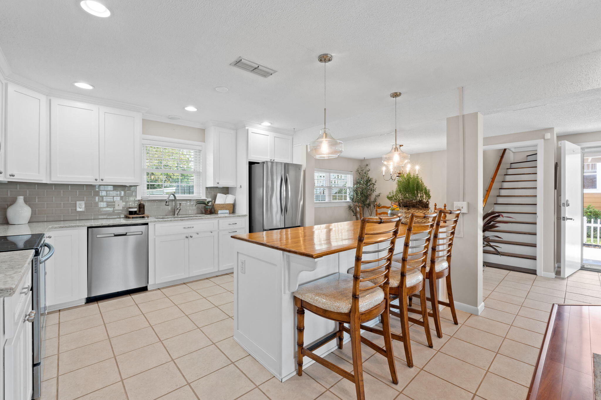 122 Monterey Avenue
