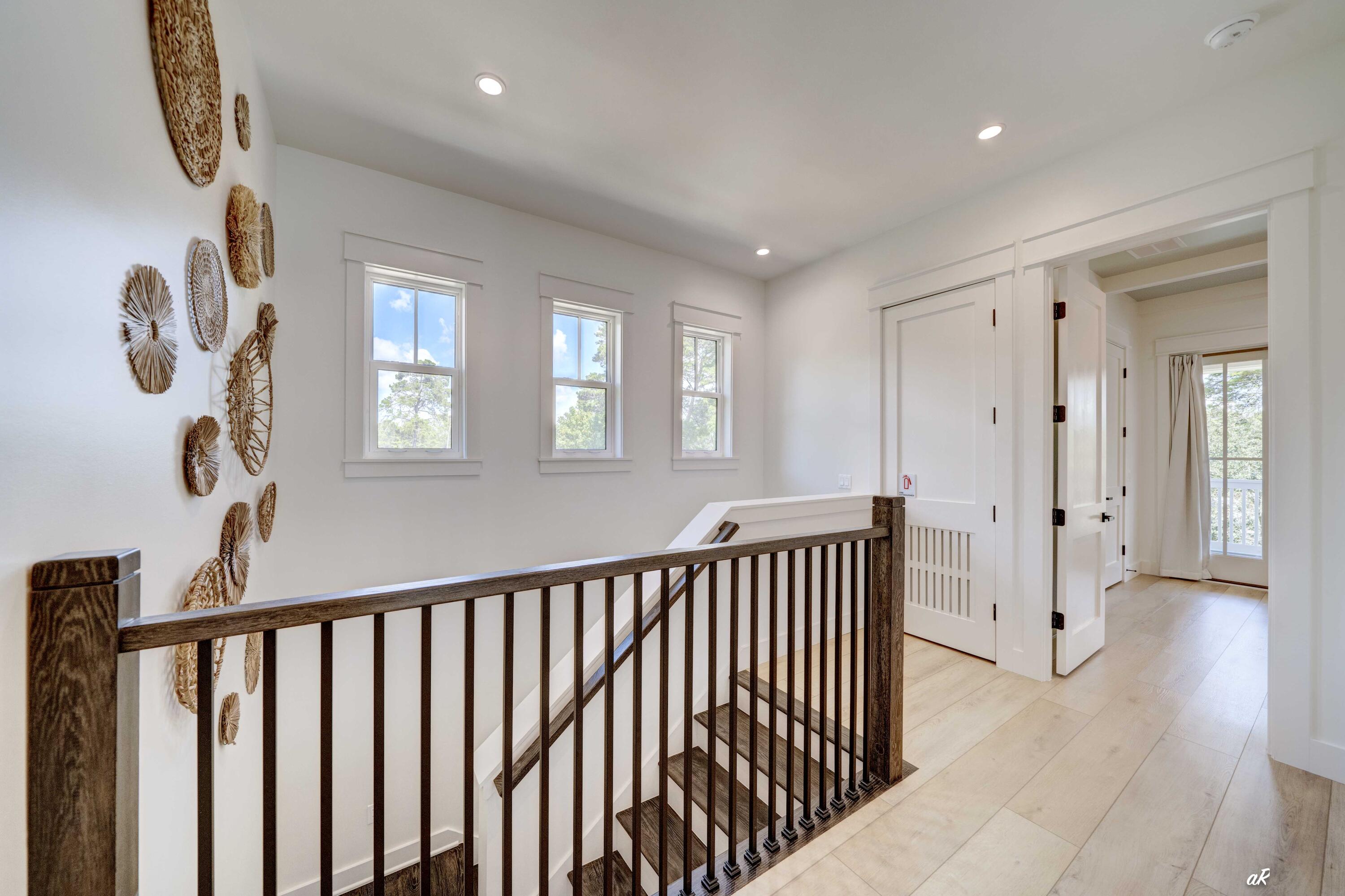 253 N Walton Lakeshore Drive