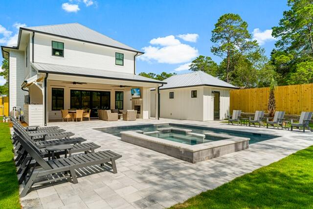 253 N Walton Lakeshore Drive