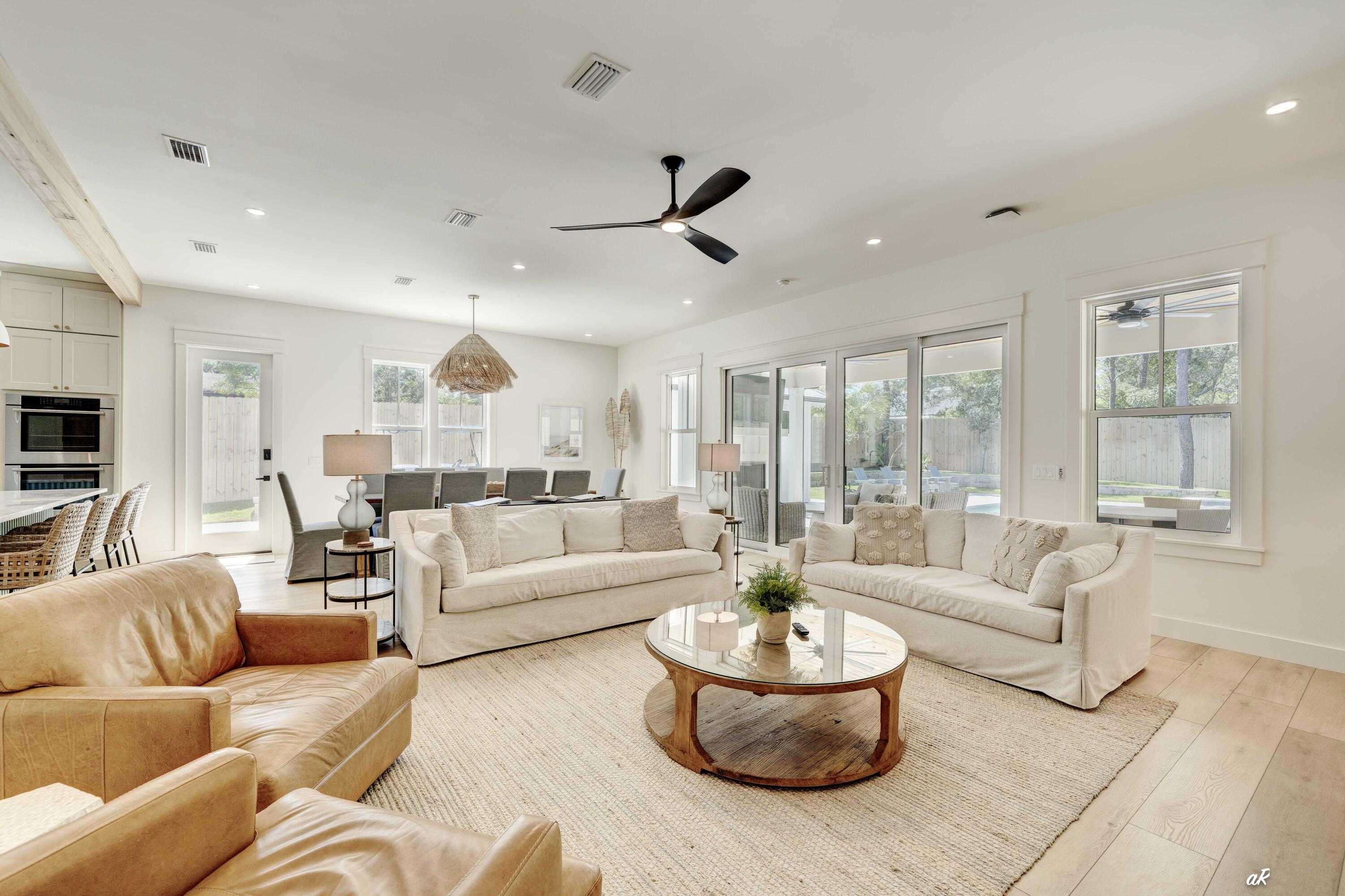 253 N Walton Lakeshore Drive