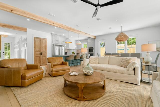 253 N Walton Lakeshore Drive