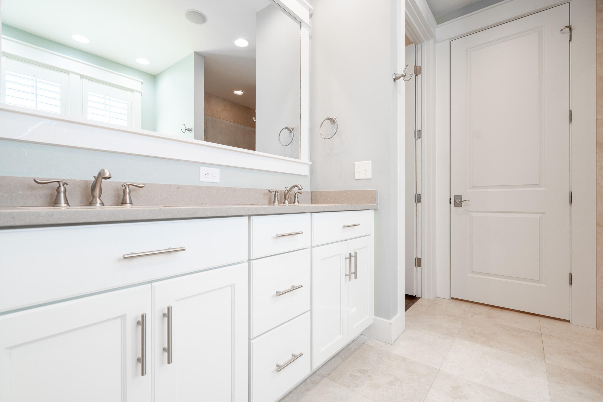 198 Medley Street