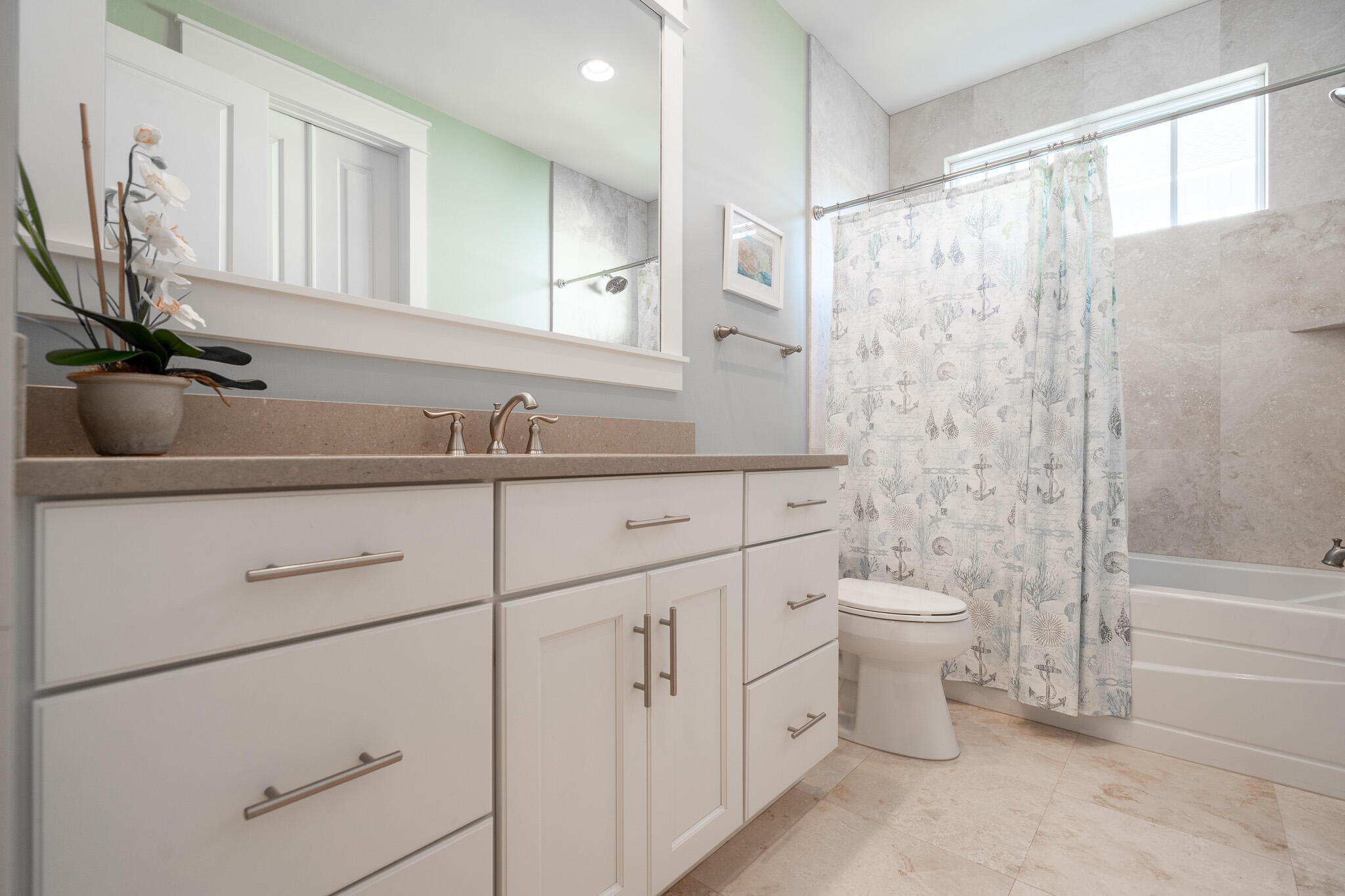 198 Medley Street