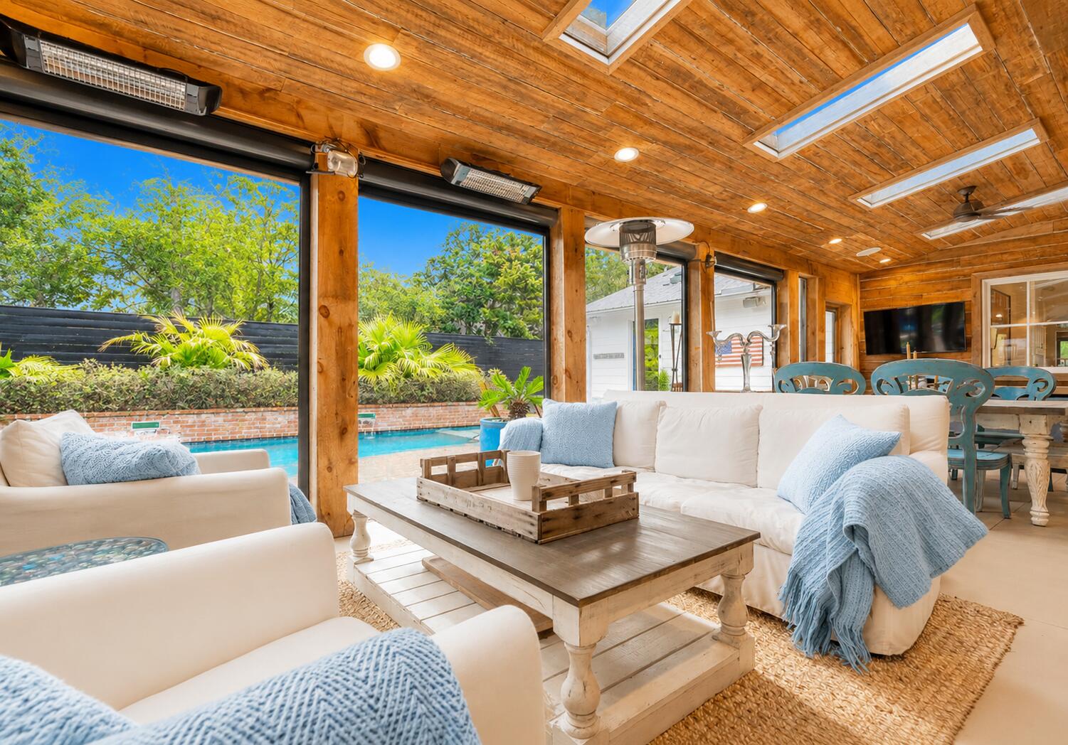 102 S Camp Creek Road