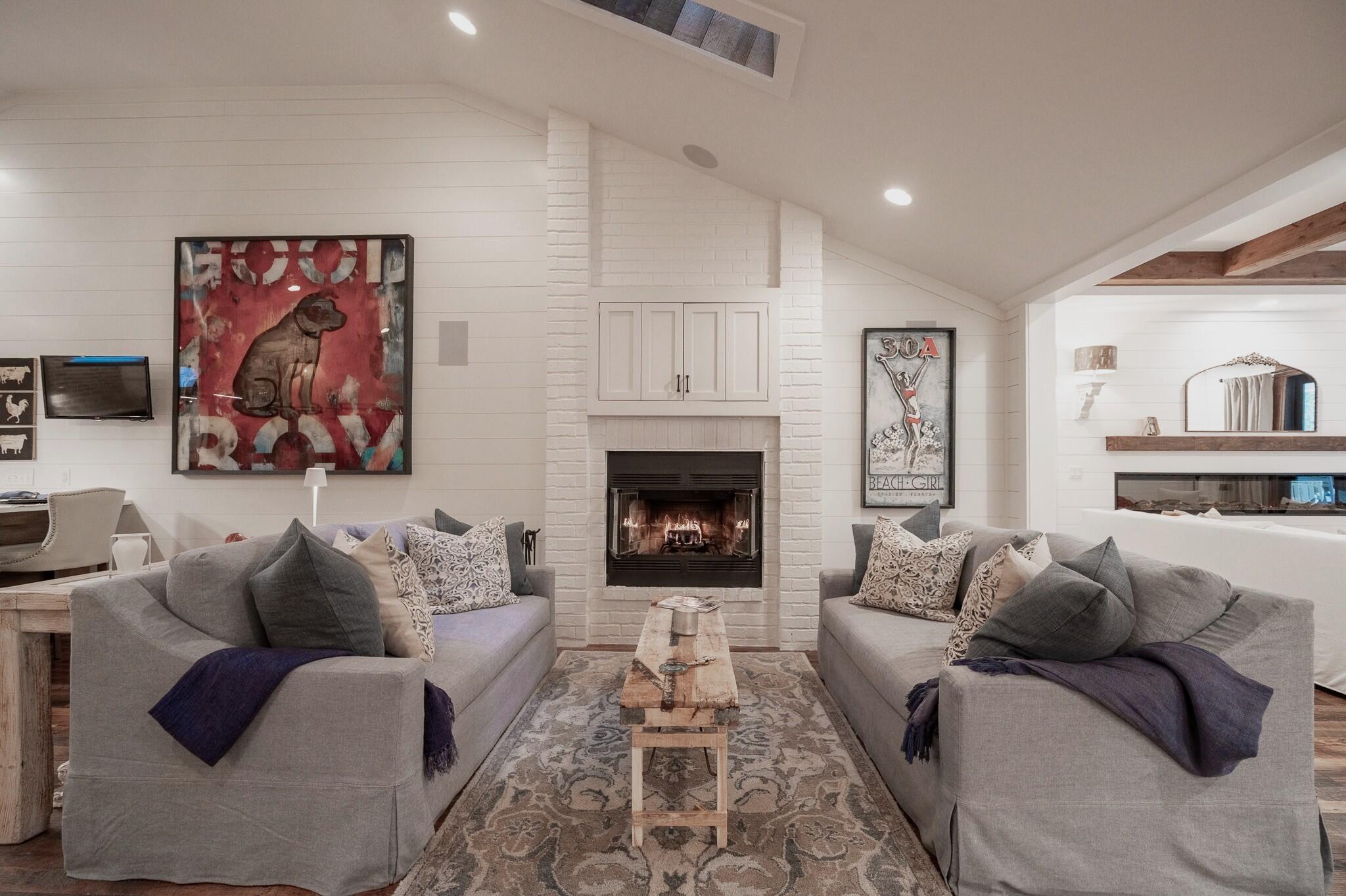 102 S Camp Creek Road