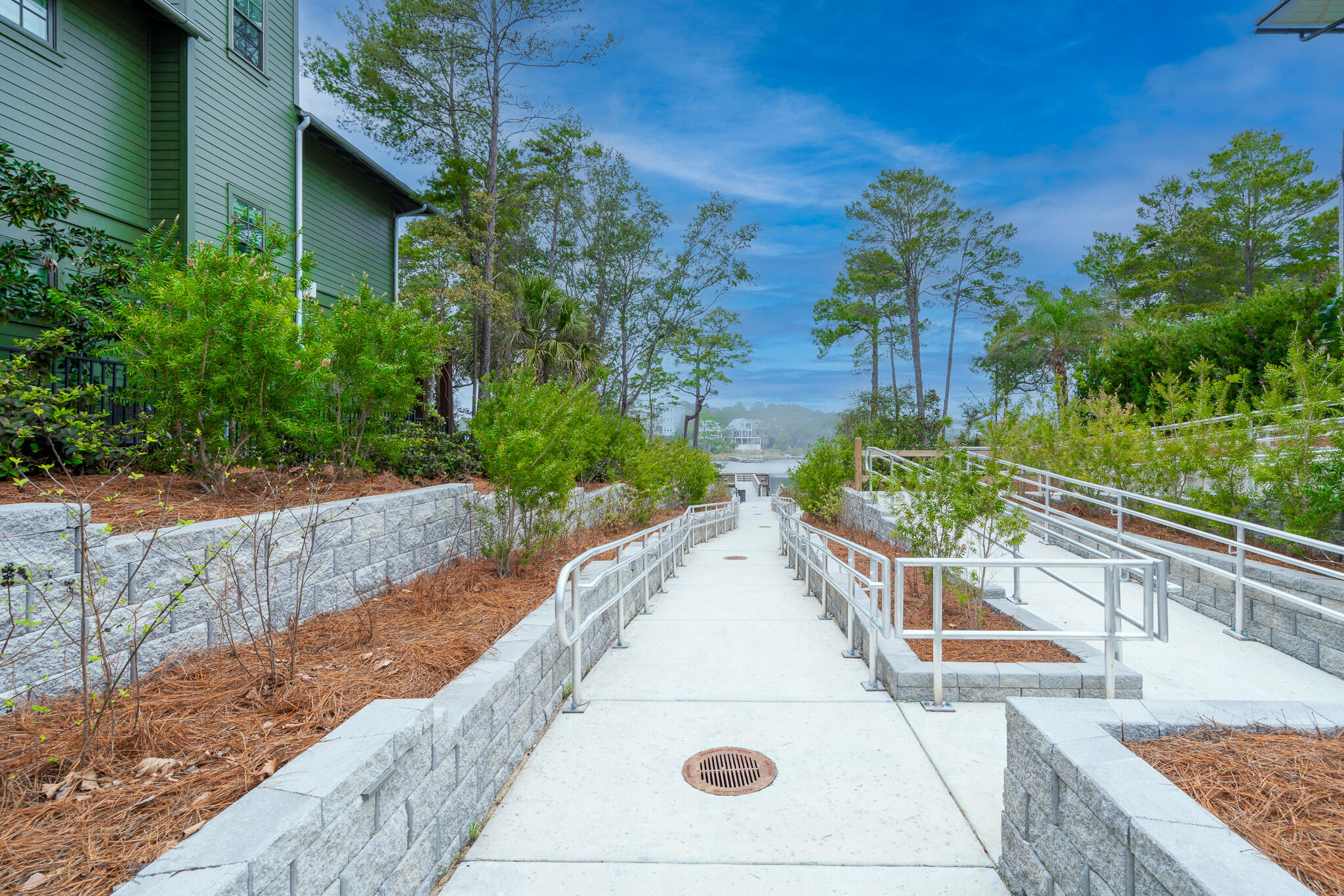 102 S Camp Creek Road