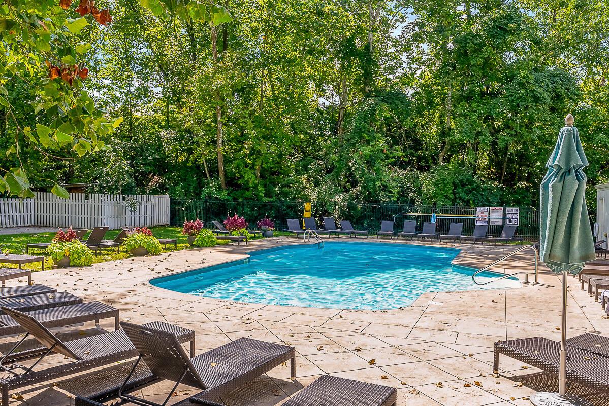 2554 Scioto View Lane, F