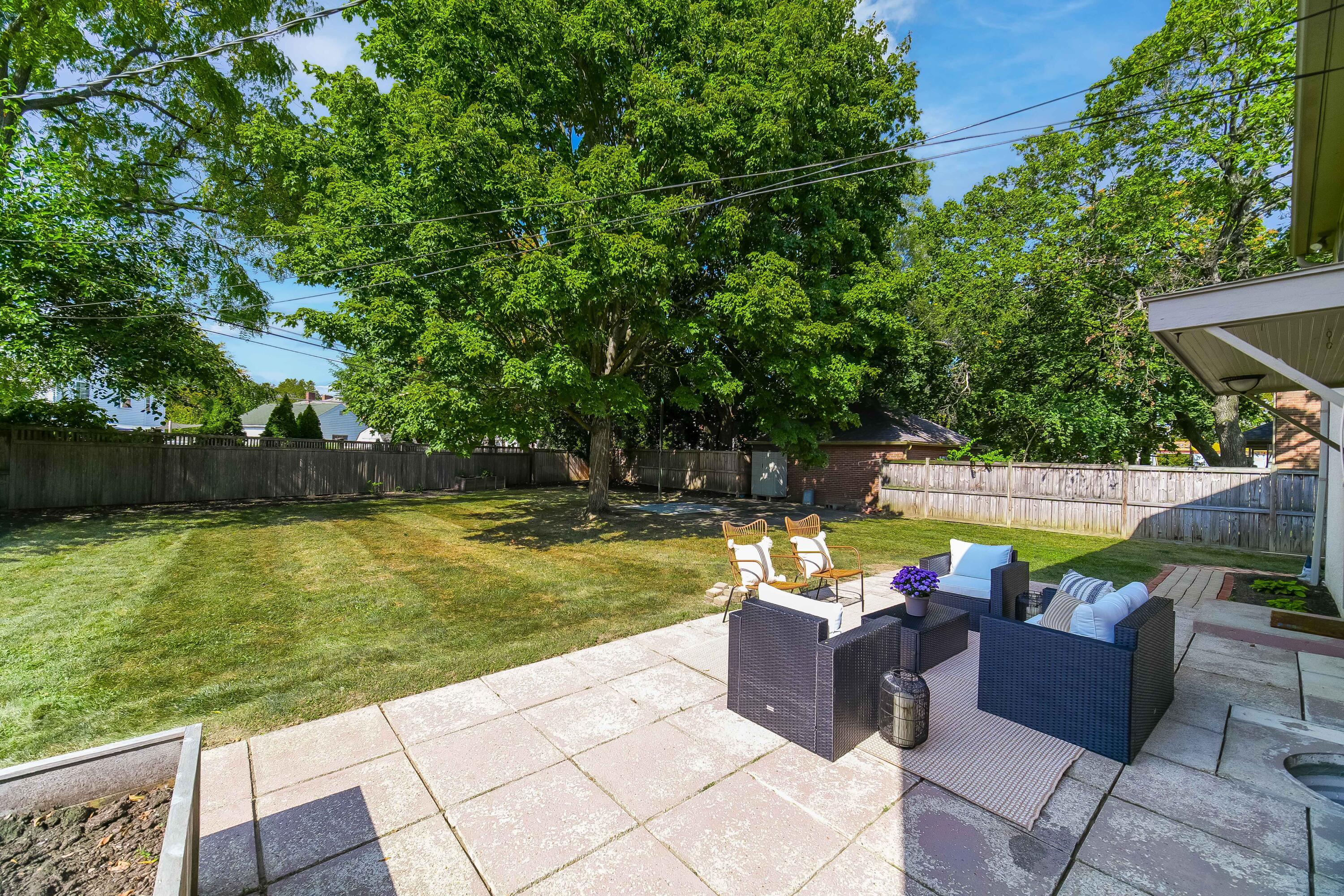 1568 Stanford Road