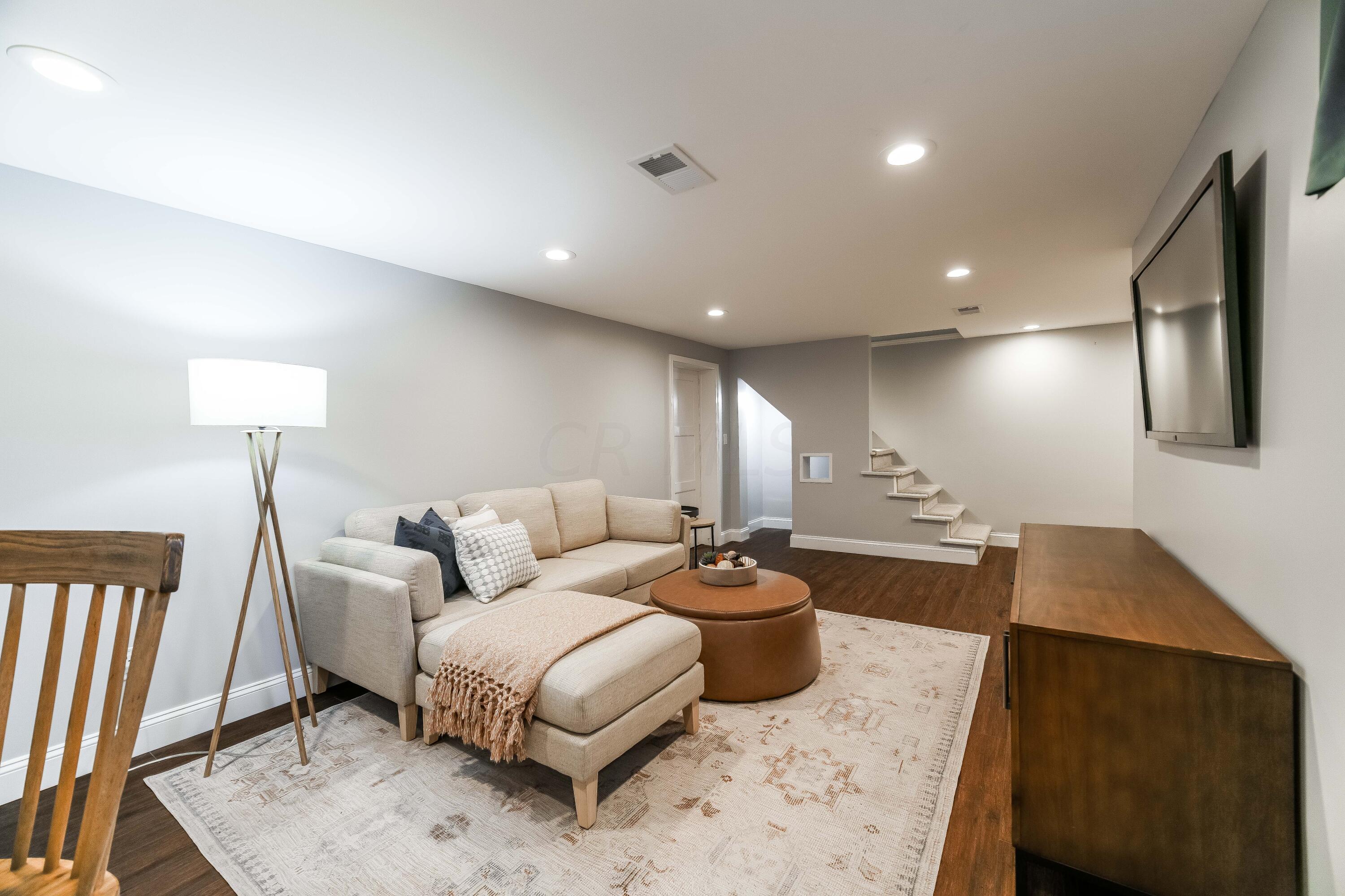 1568 Stanford Road