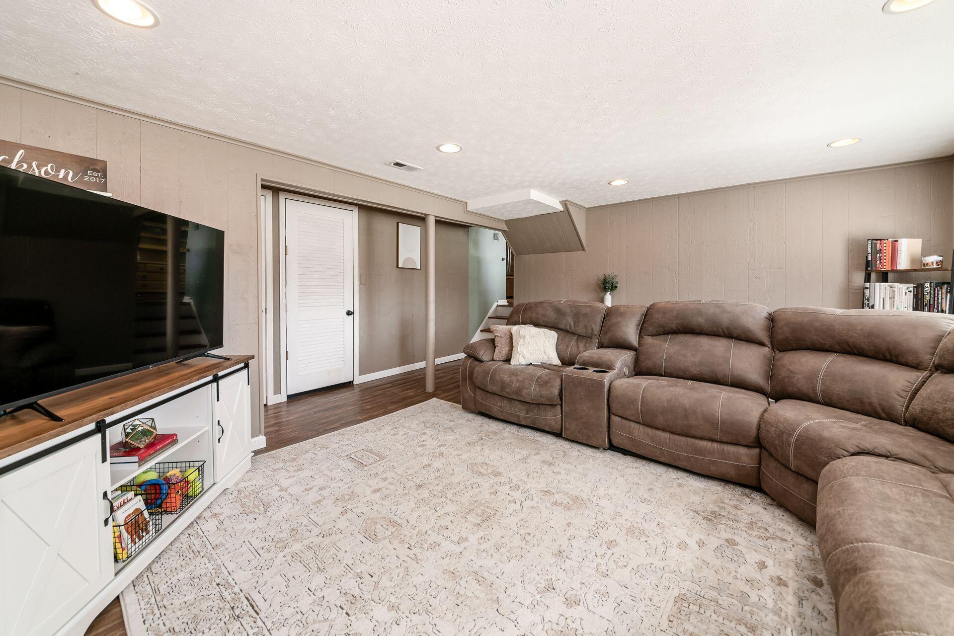 5096 Bigelow Drive