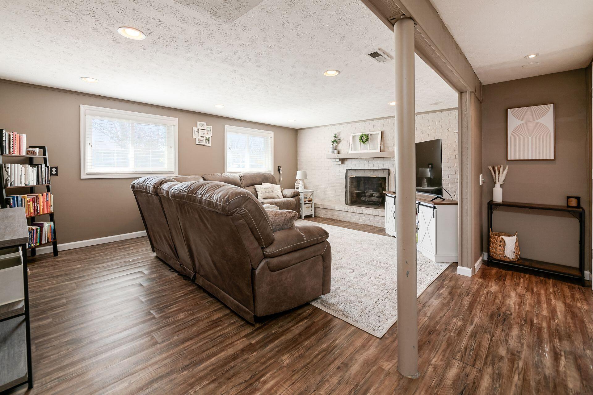 5096 Bigelow Drive
