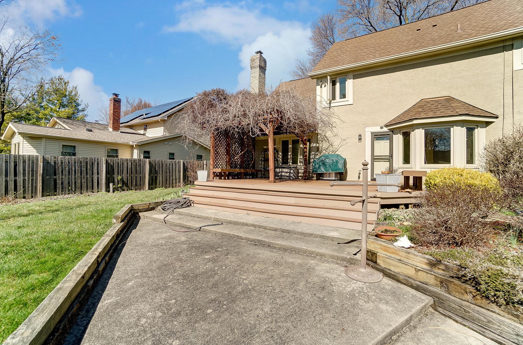 2221 Sandover Road