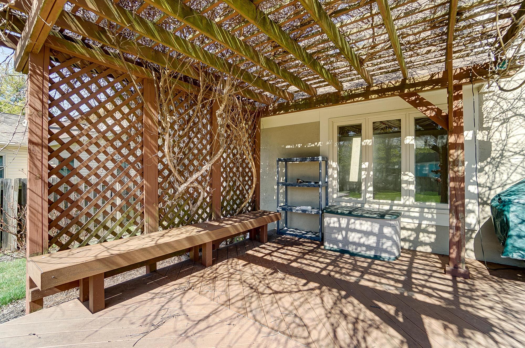 2221 Sandover Road