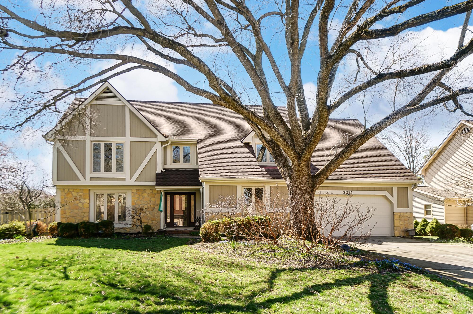 2221 Sandover Road