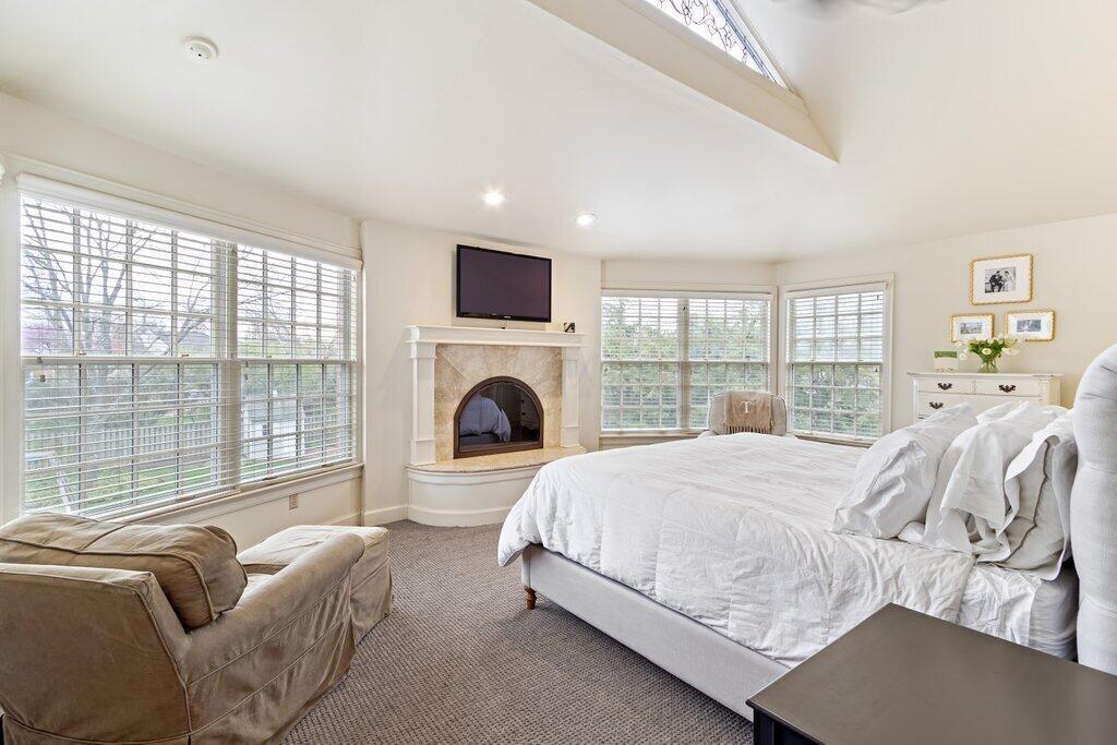 2538 Berwyn Road