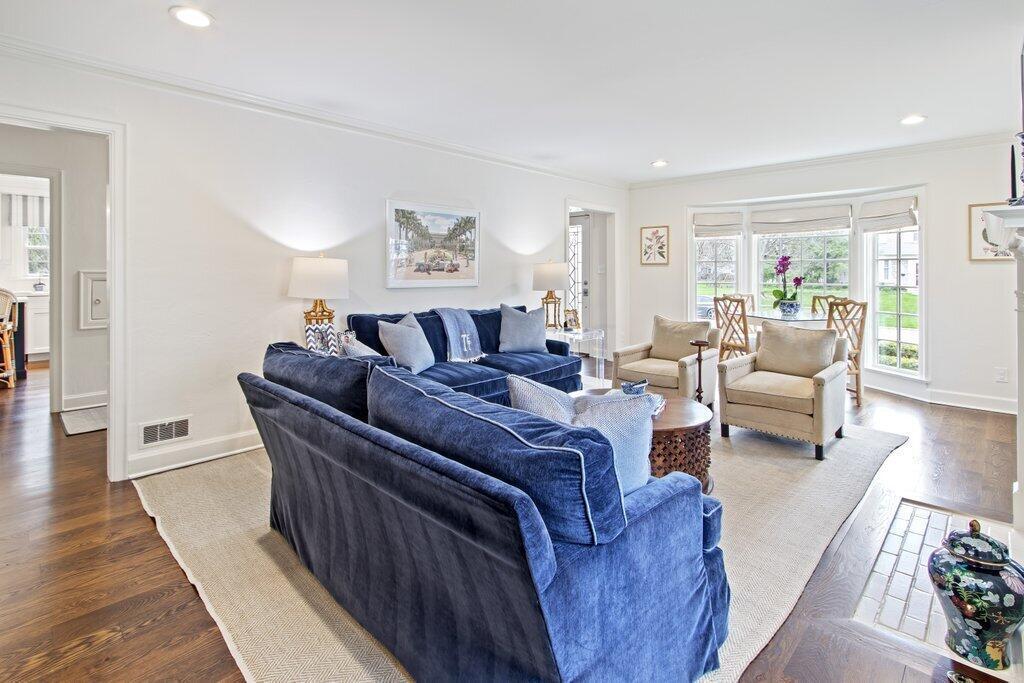 2538 Berwyn Road