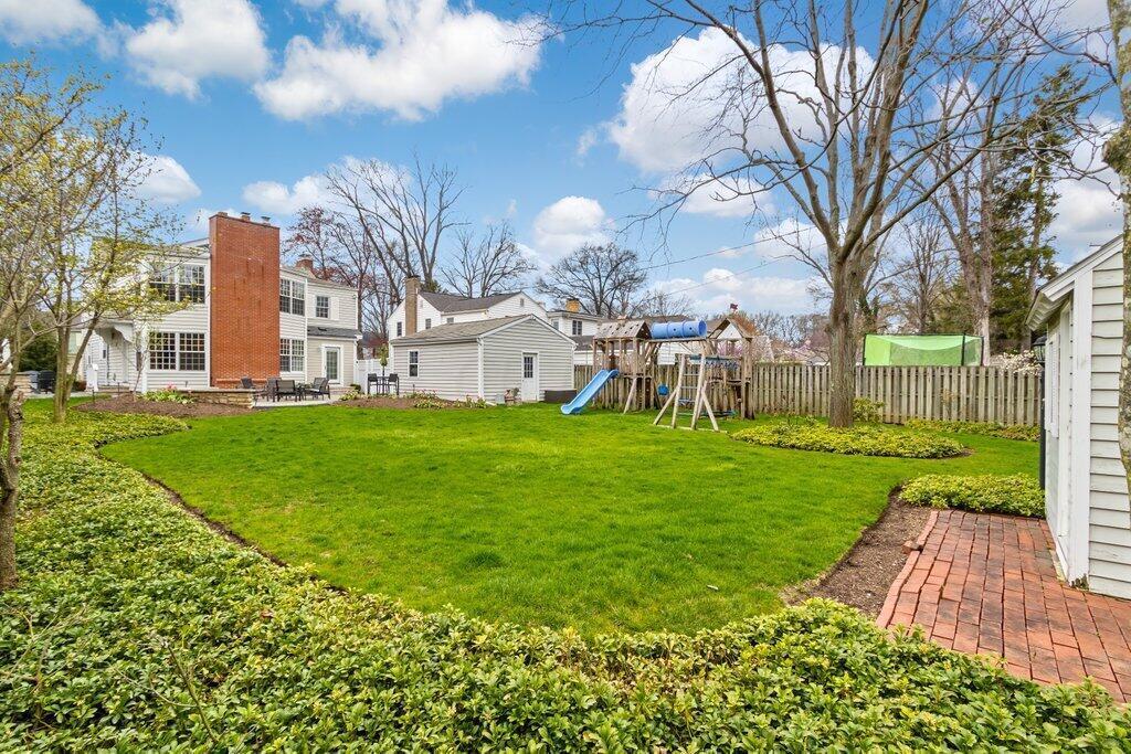 2538 Berwyn Road