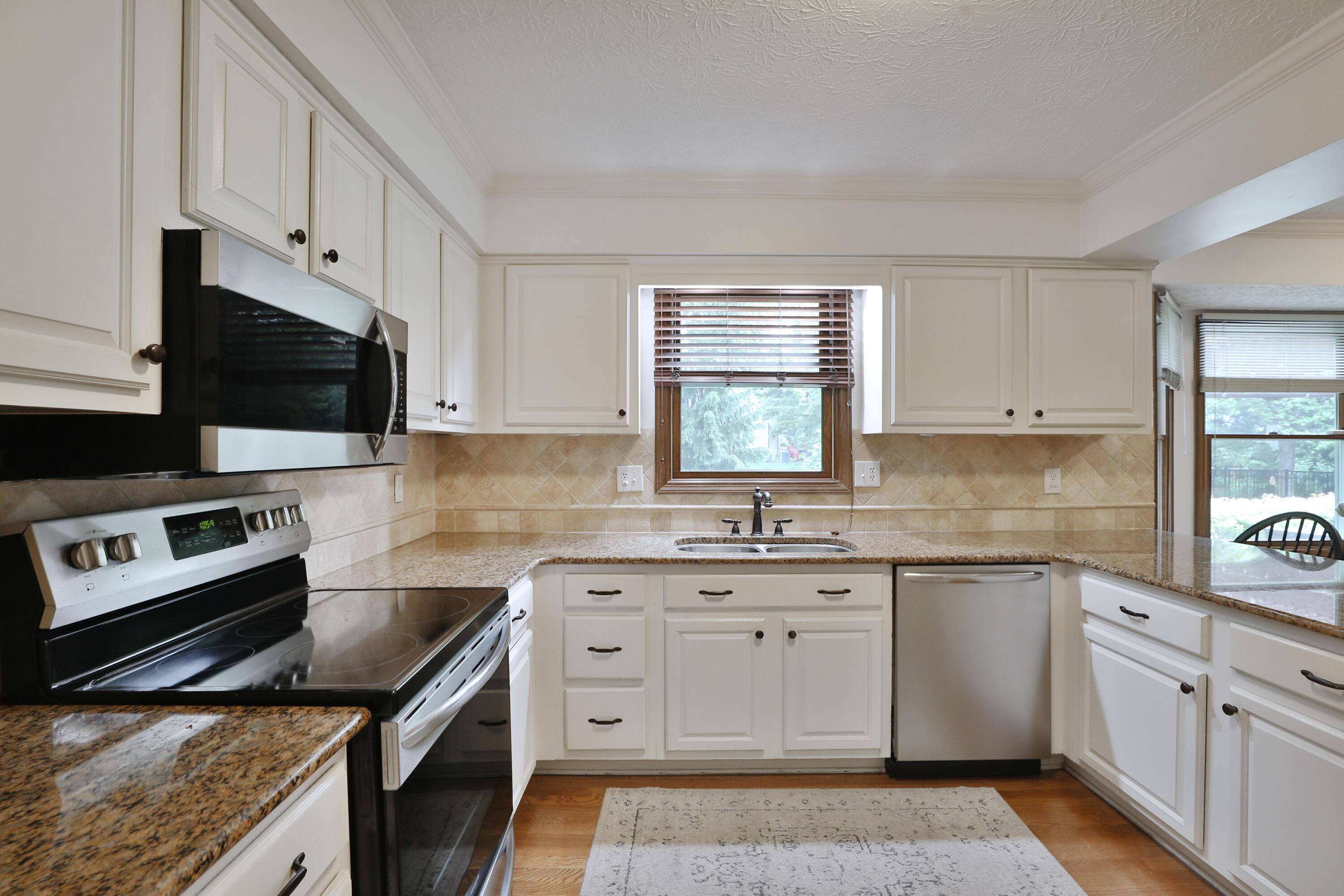 6979 Shetland Street