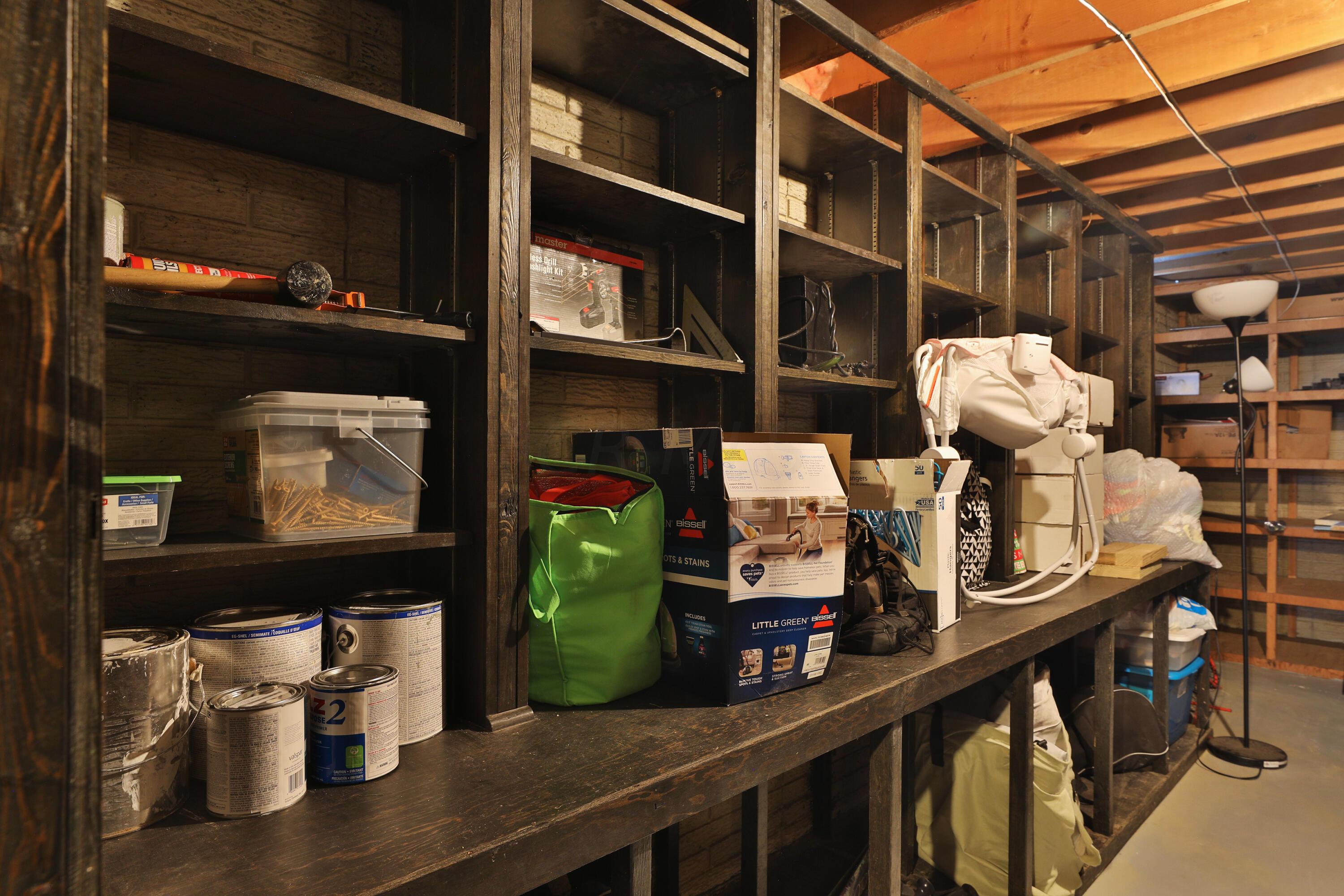 6979 Shetland Street