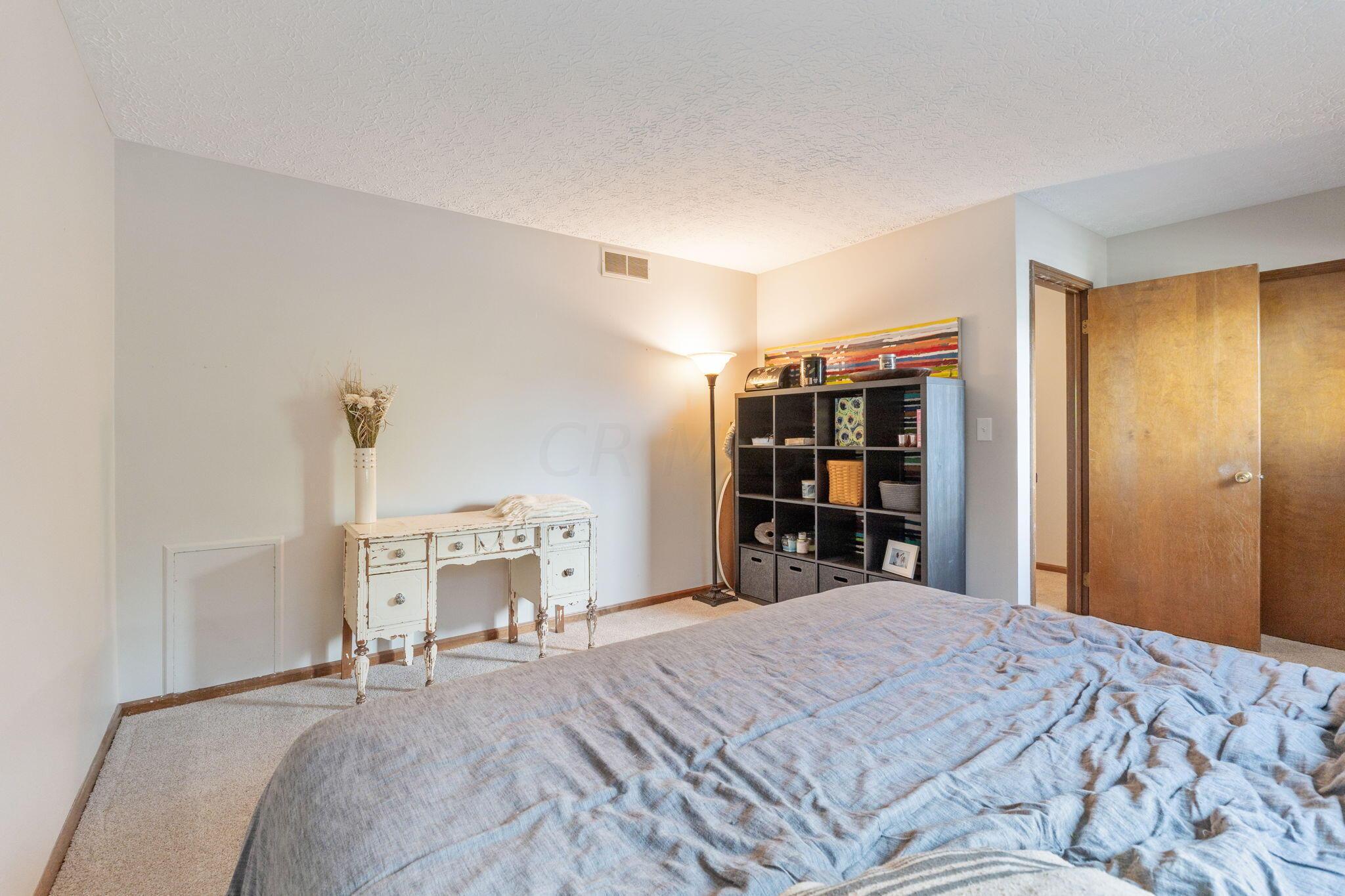 3258 Brookview Way, 13