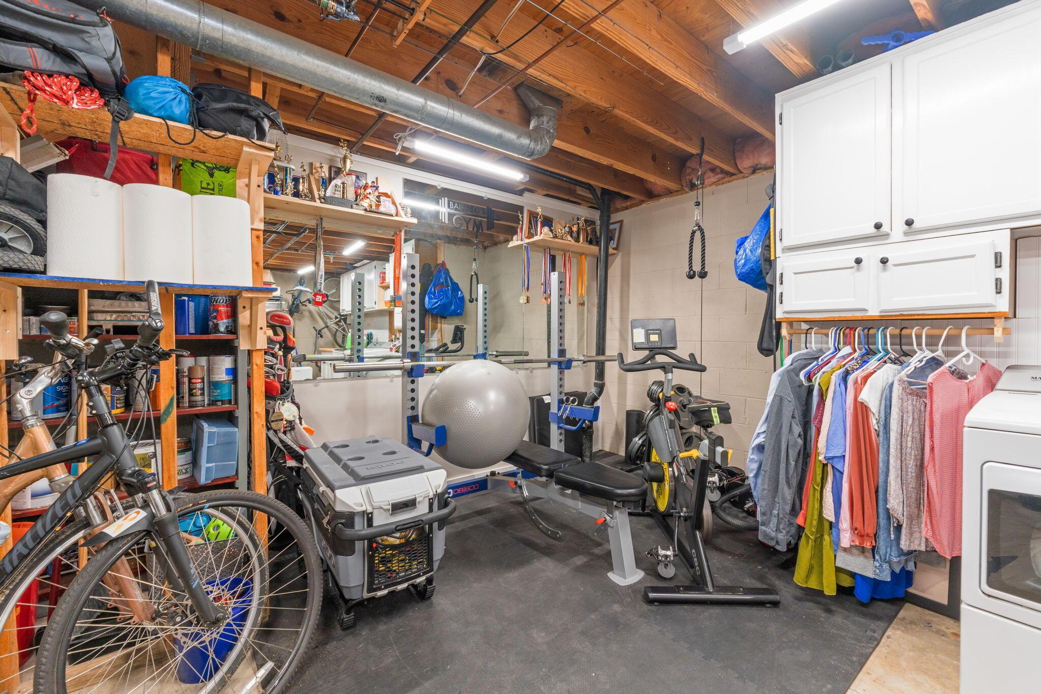 3258 Brookview Way, 13