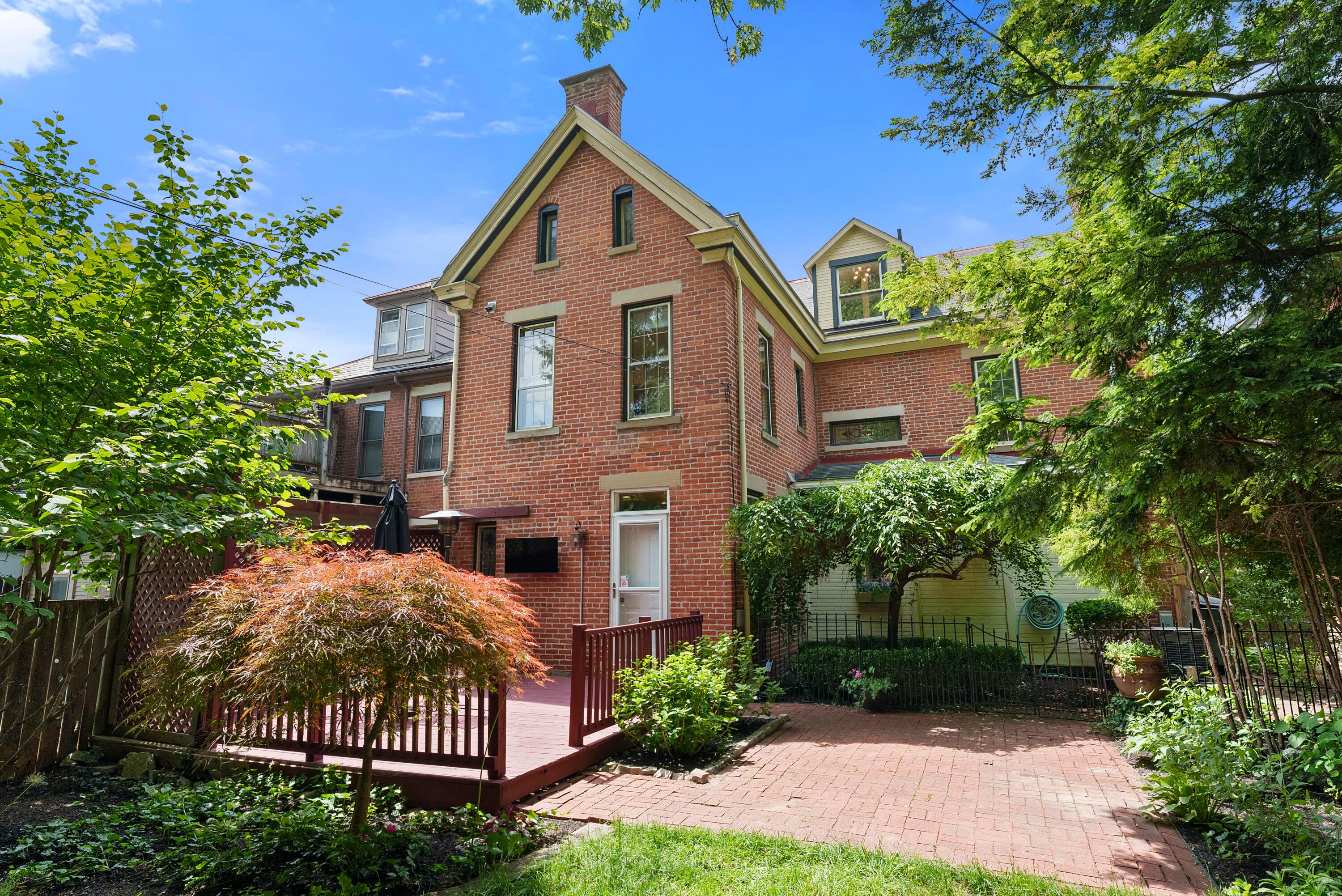 642 City Park Avenue