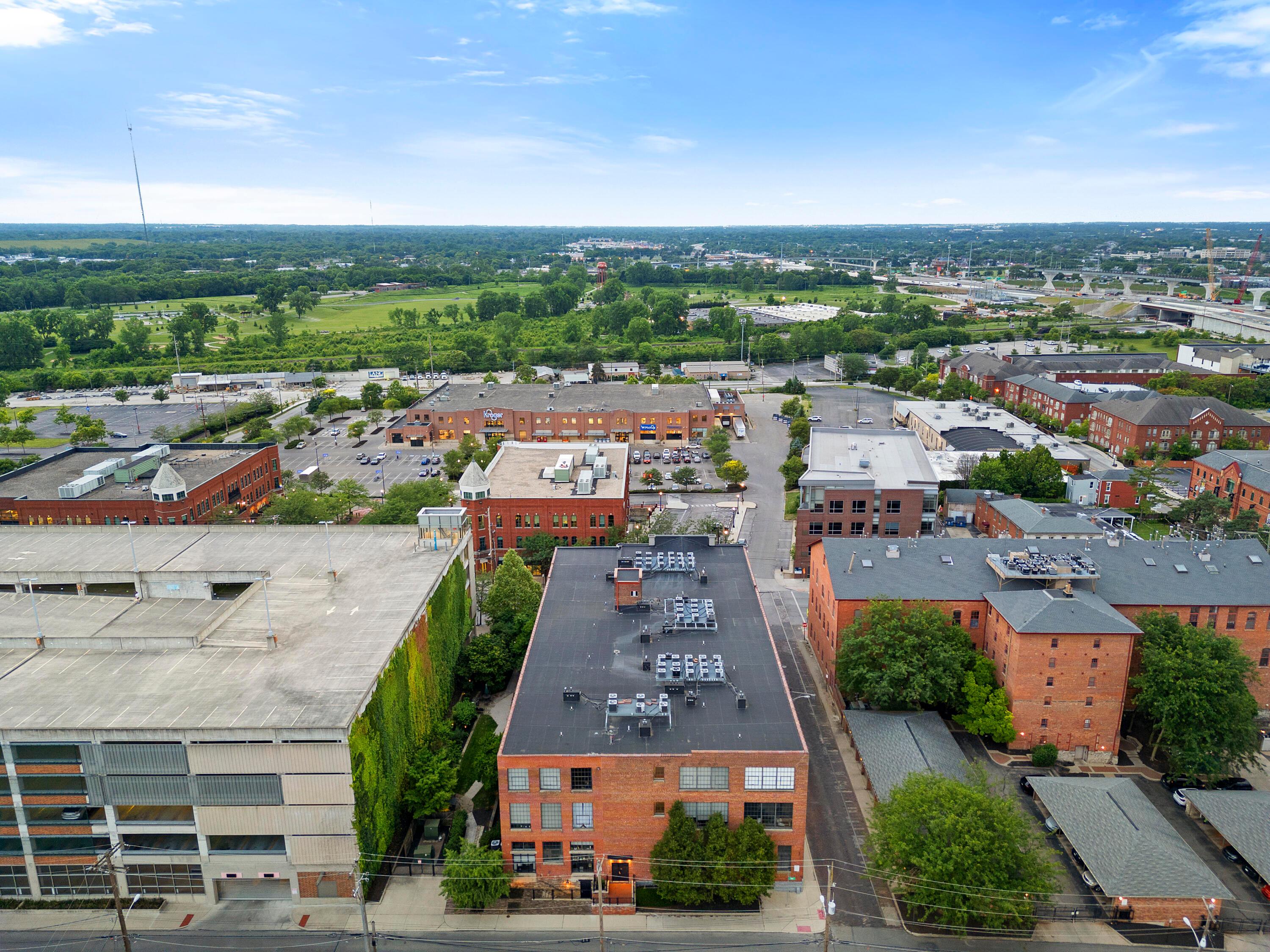 570 S Front Street, 205