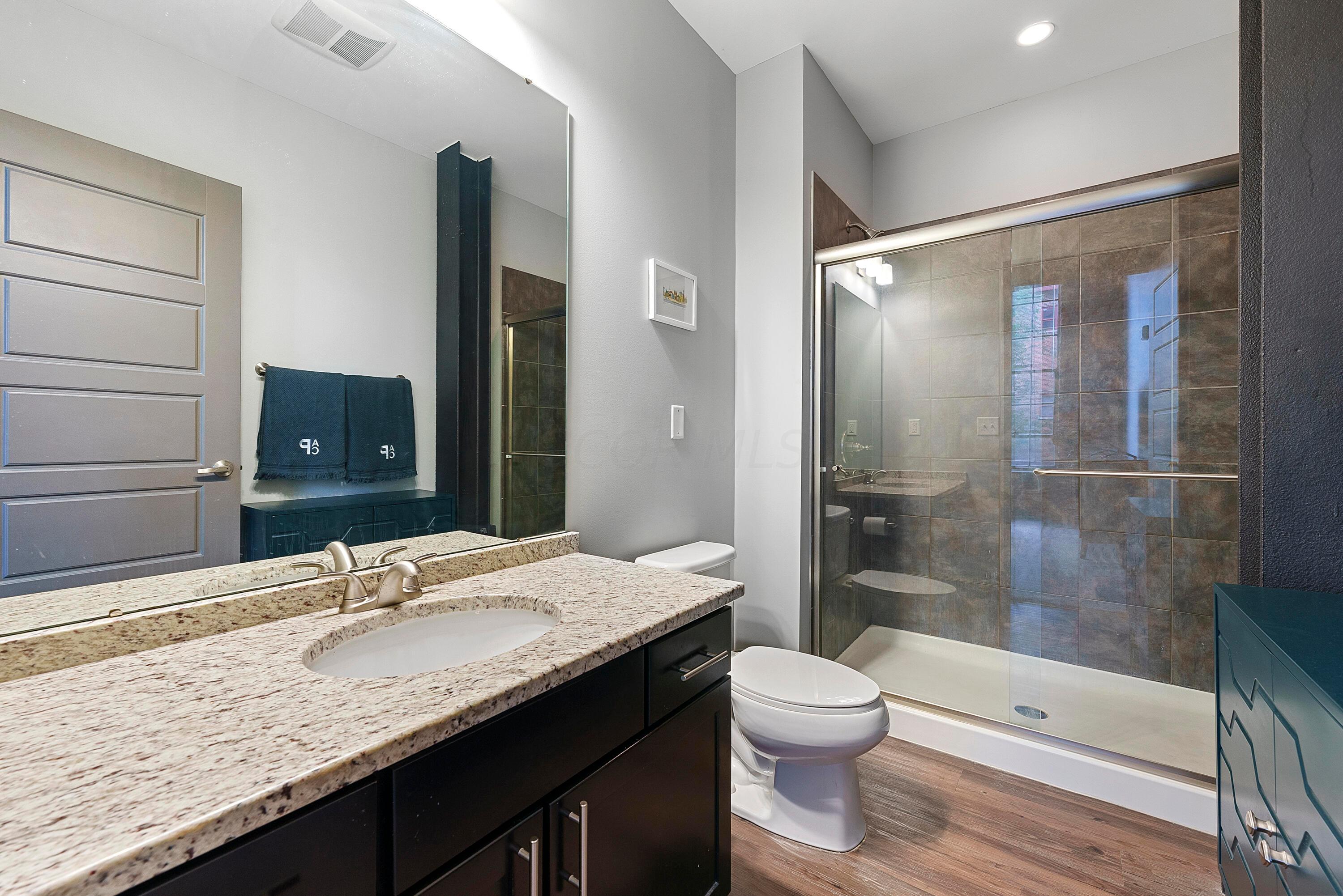 570 S Front Street, 205