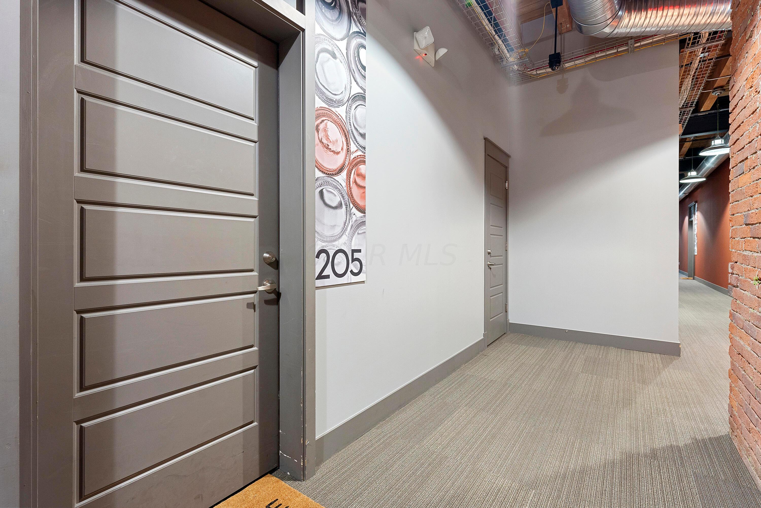 570 S Front Street, 205