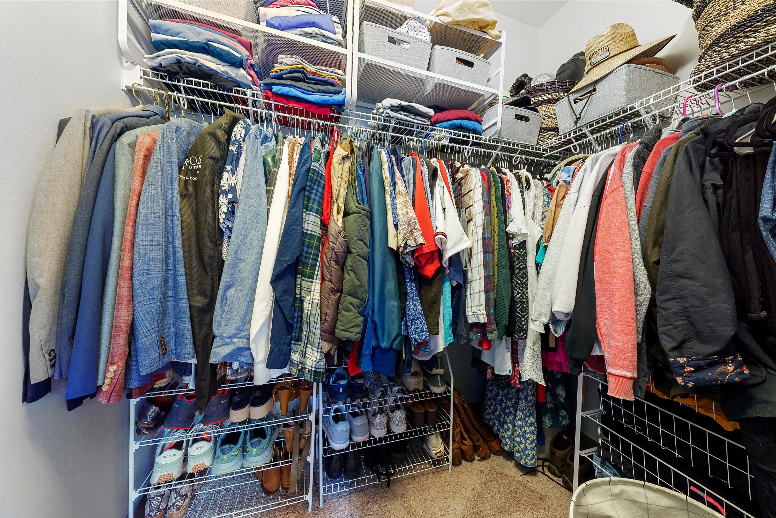 570 S Front Street, 205