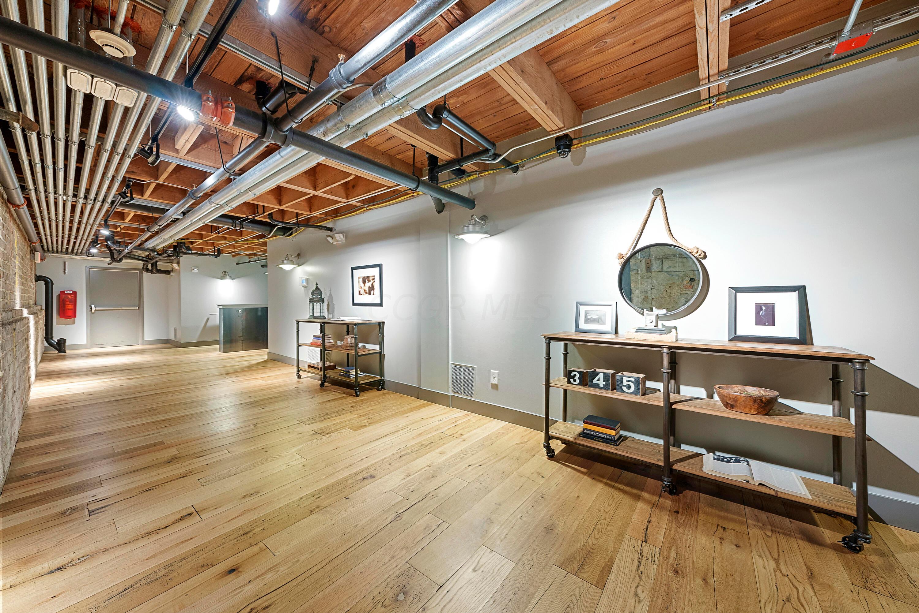 570 S Front Street, 205