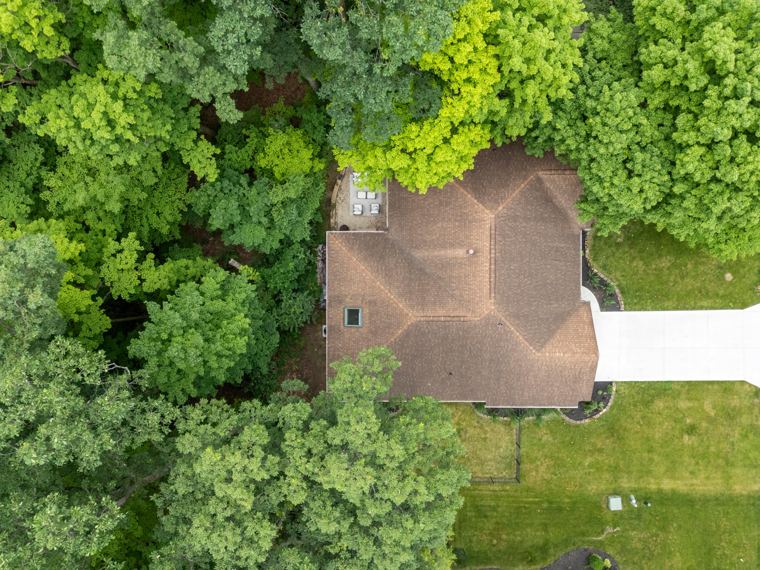 5085 Springfield Court