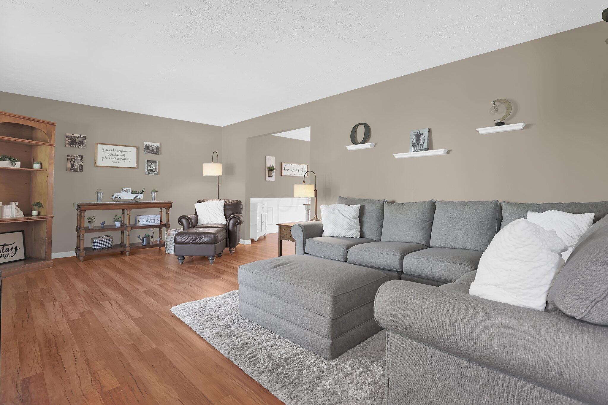 3232 Doreen Court