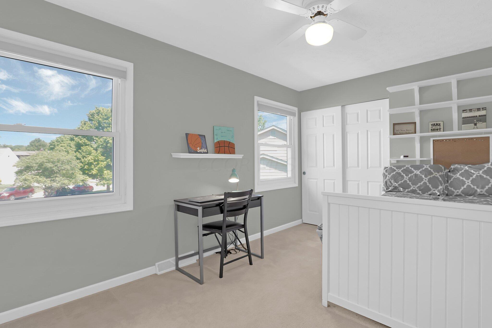 3232 Doreen Court