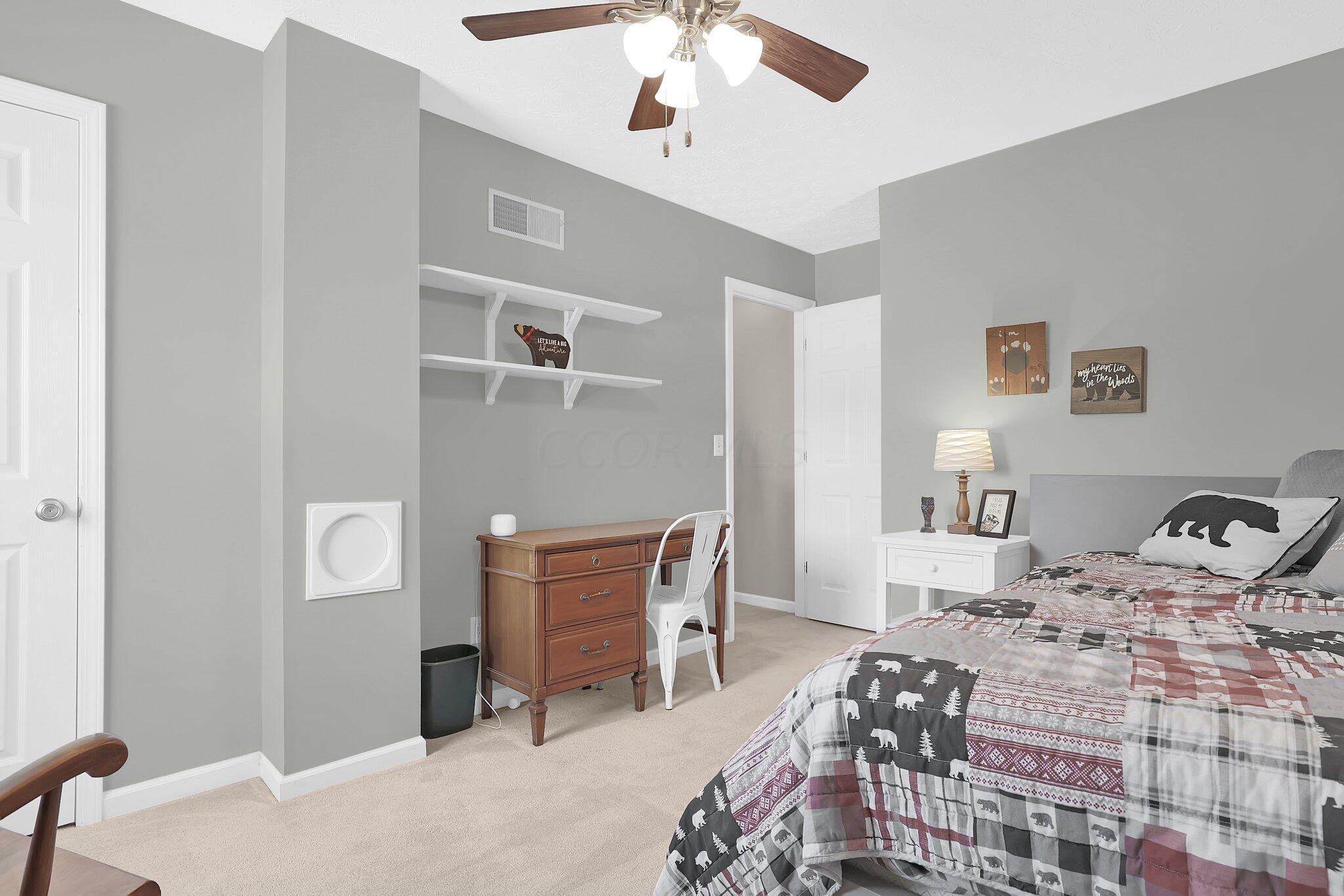 3232 Doreen Court