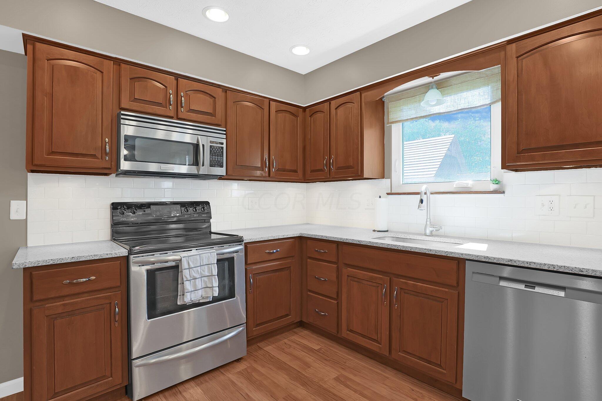 3232 Doreen Court
