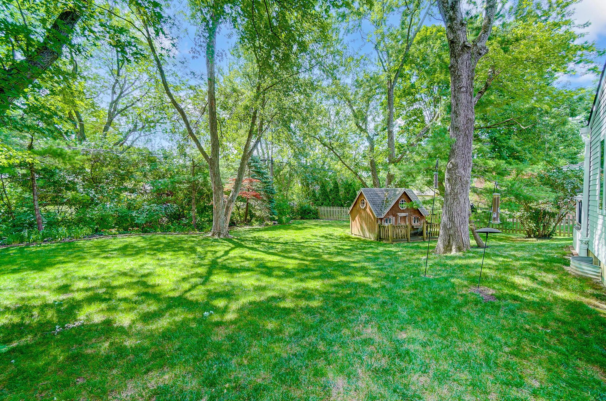 4220 Mountview Road
