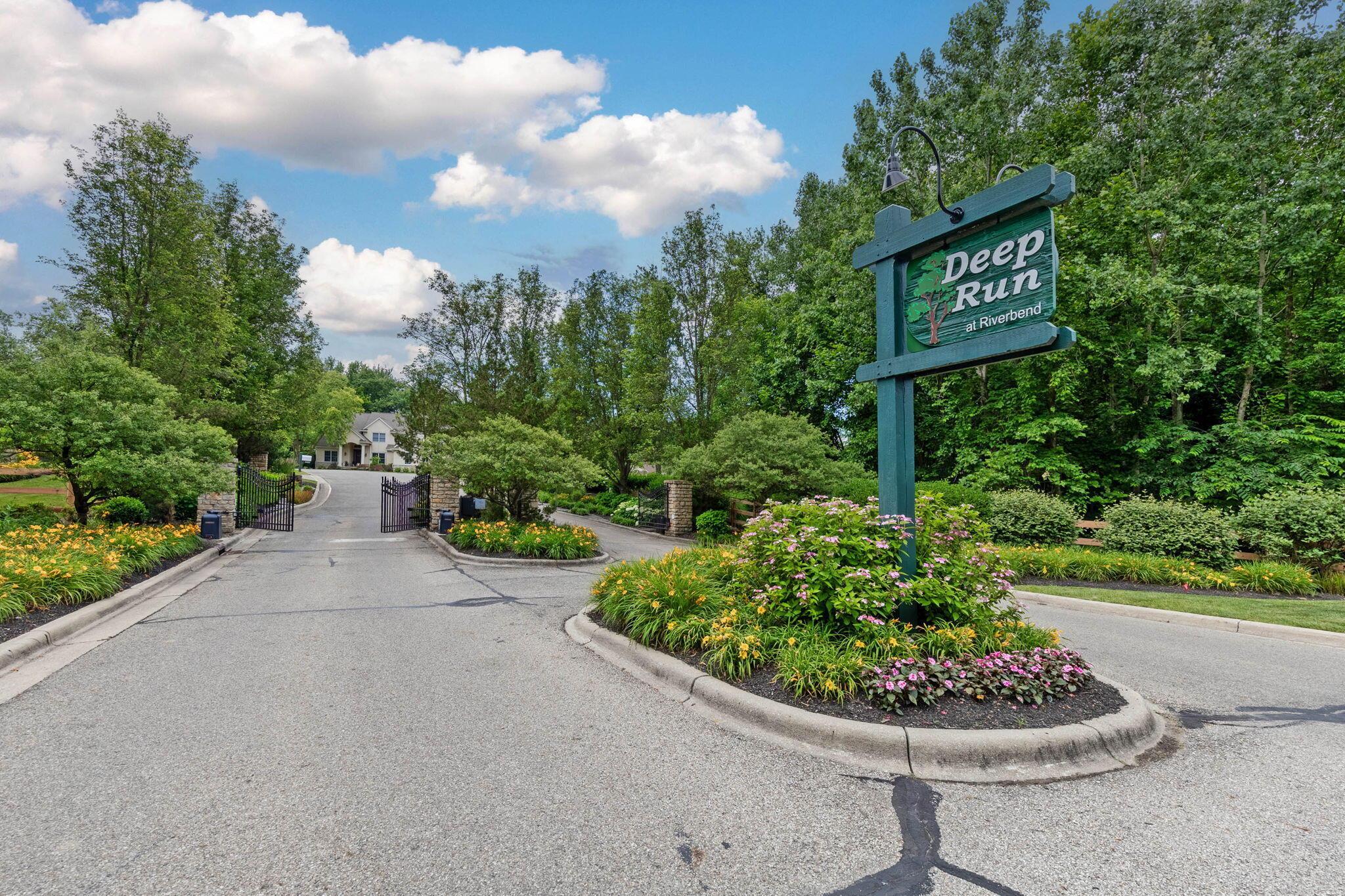 726 Whispering Woods