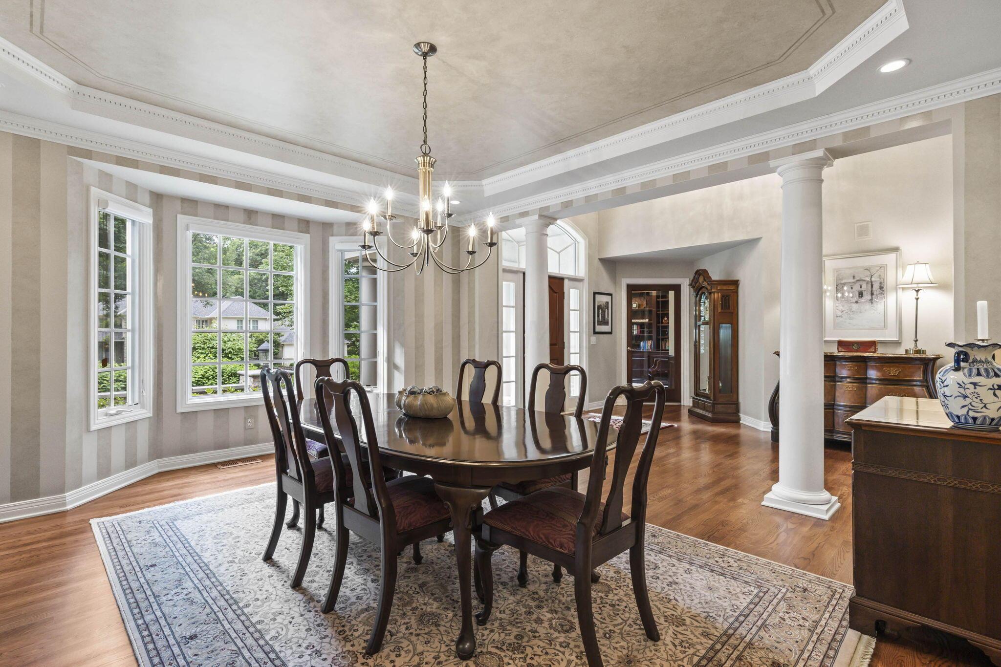 726 Whispering Woods